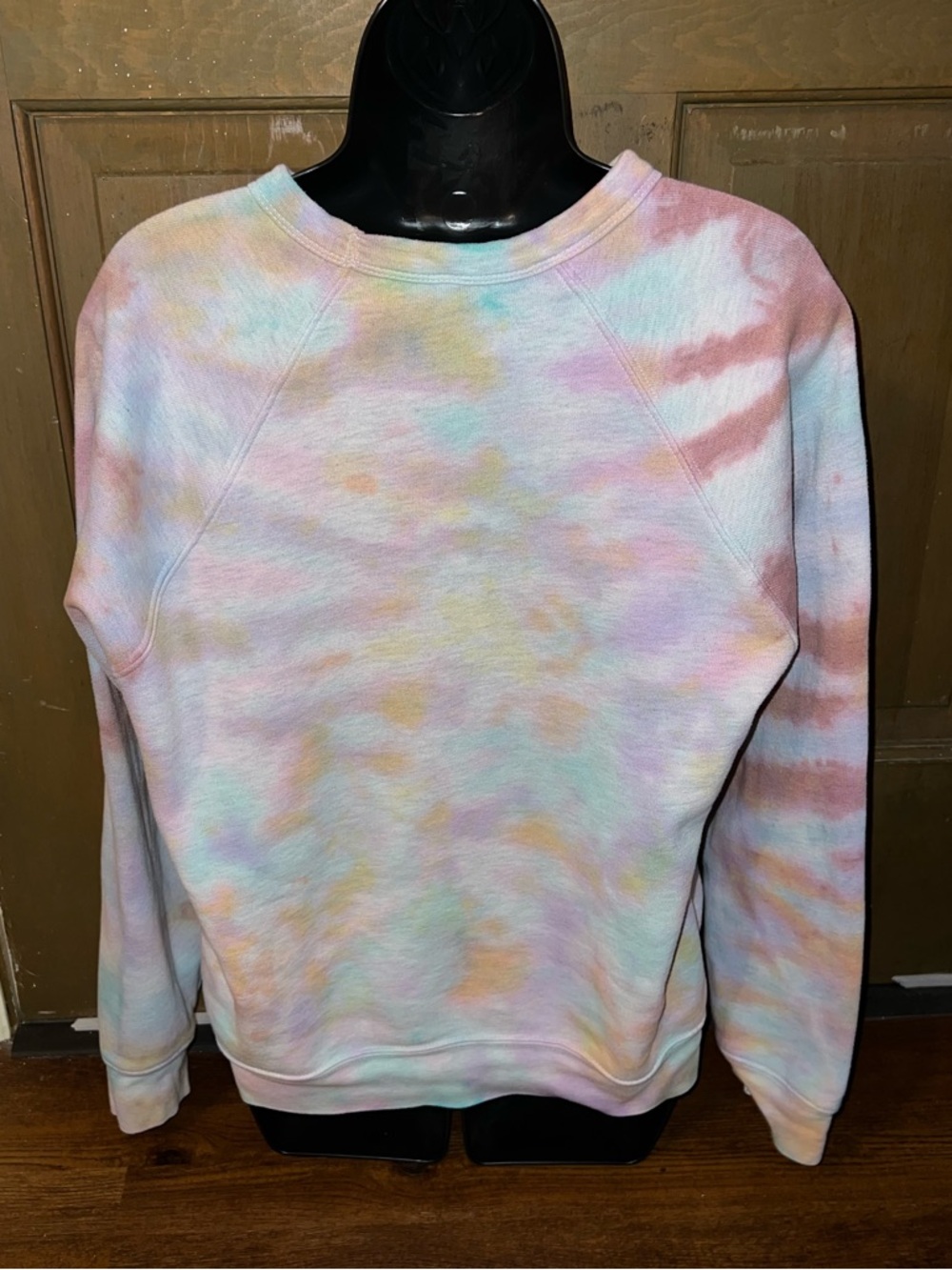 Tennessee Vols Multicolor Tie-Dye Gameday Pullover Crewneck Sweatshirt Size M - Picture 5 of 9